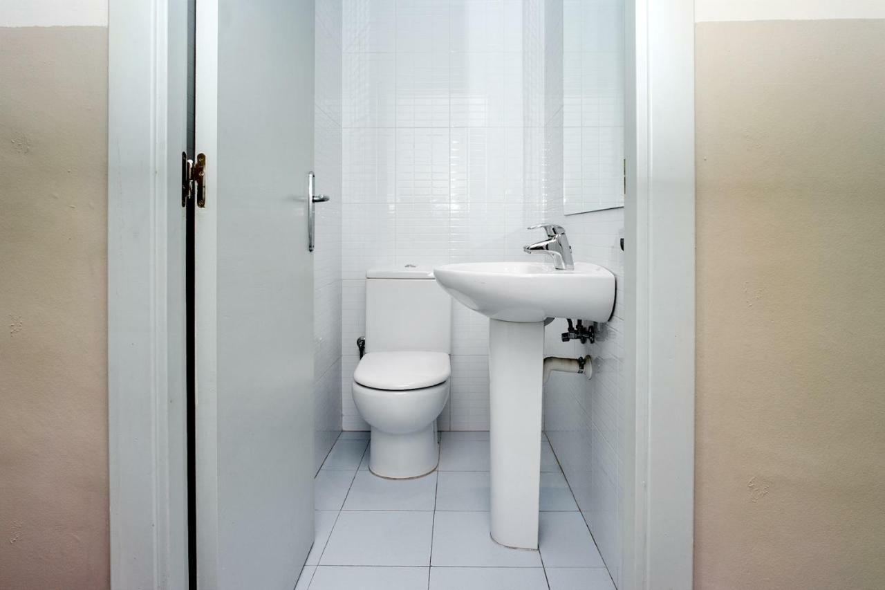 Apartamento Con Terraza, Balcon De Barcelona Esplugues de Llobregat Kültér fotó