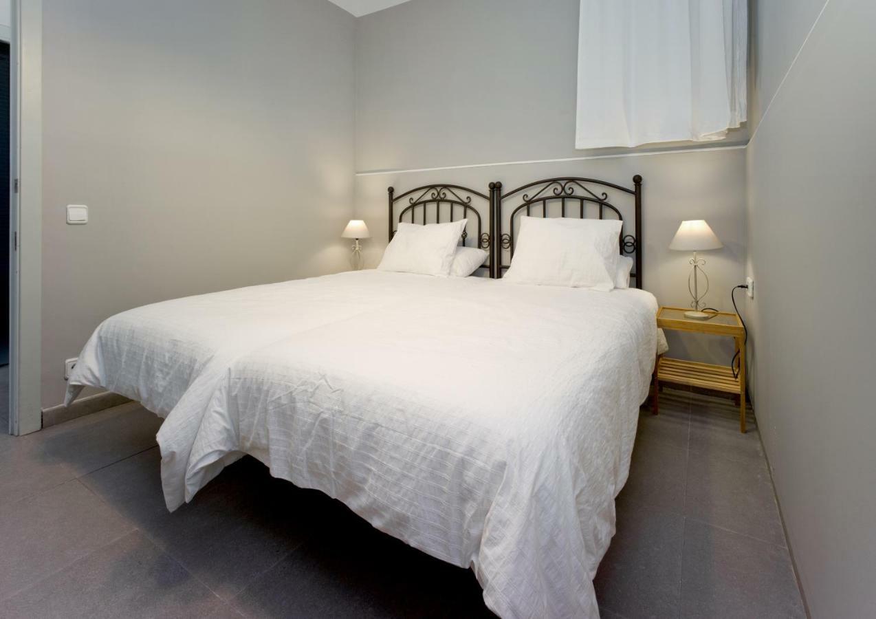 Apartamento Con Terraza, Balcon De Barcelona Esplugues de Llobregat Kültér fotó
